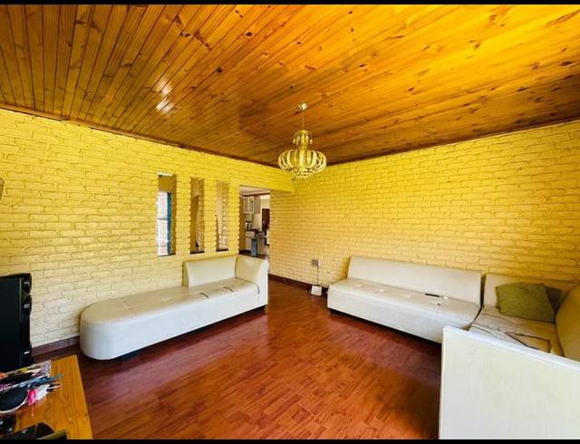 3 BEDROOM HOUSE FOR SALE IN SUNWARD PARK